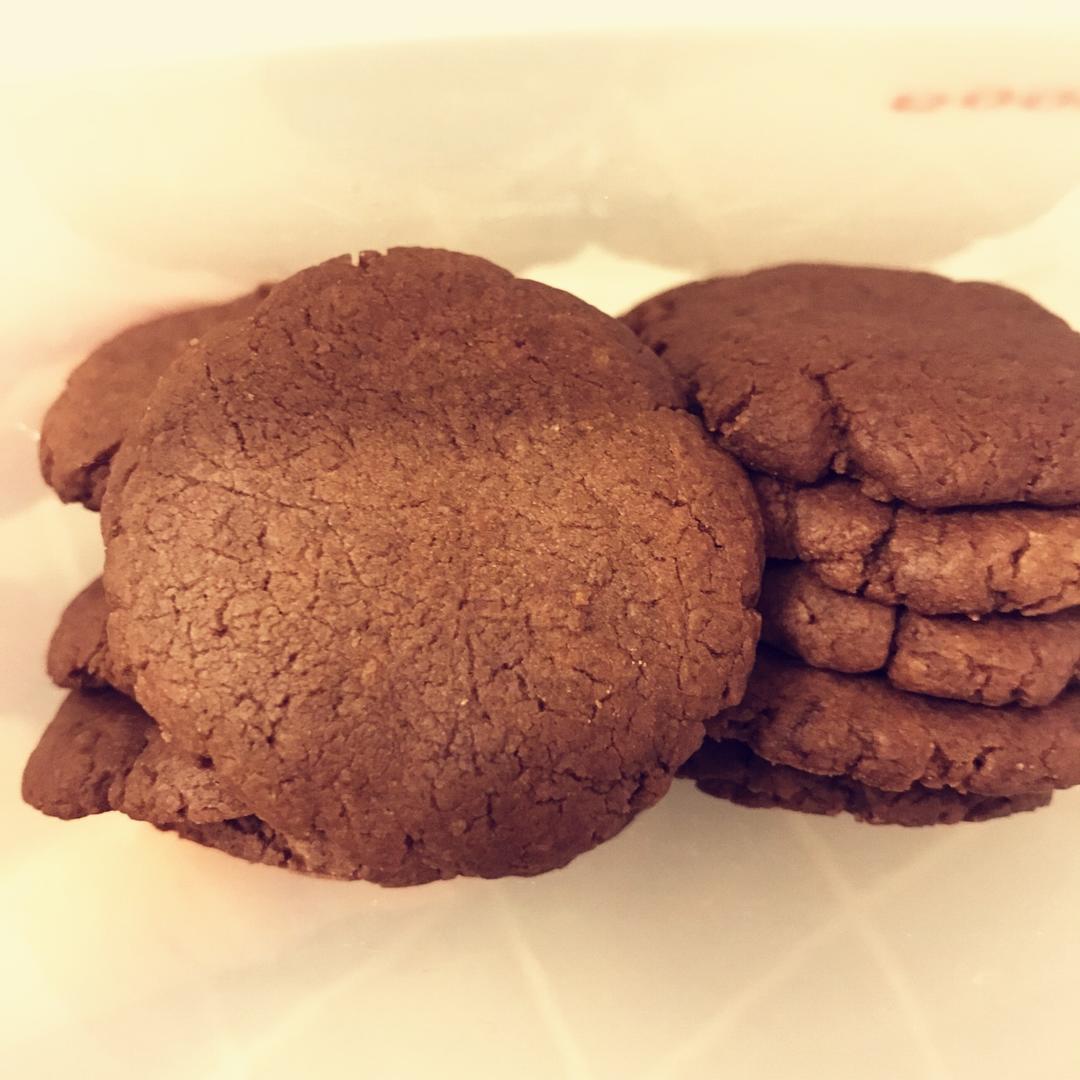 zlidream做的无黄油版纯素可可饼干