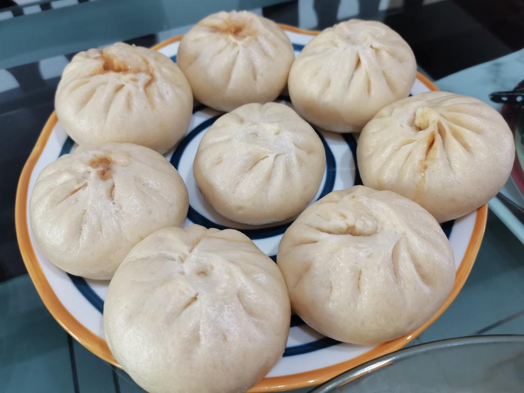 飙汁大肉包