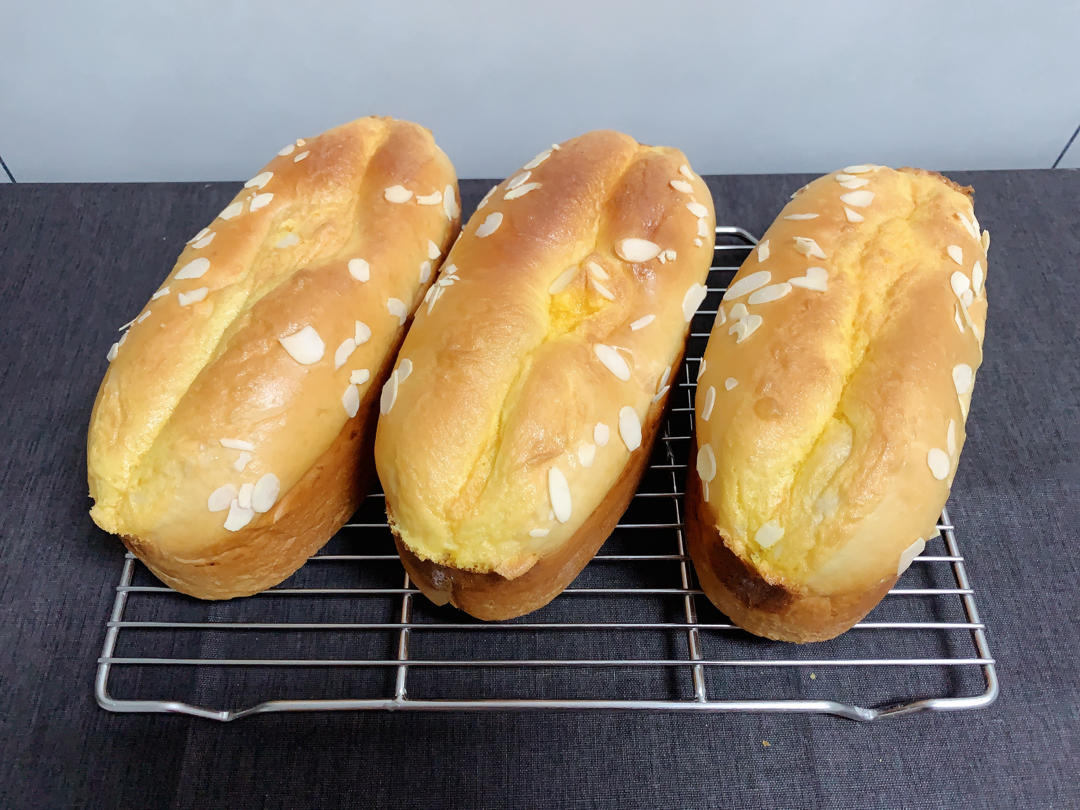 三岁0916做的日式和风乳酪包 | 嘭嘭空气感的日式面包