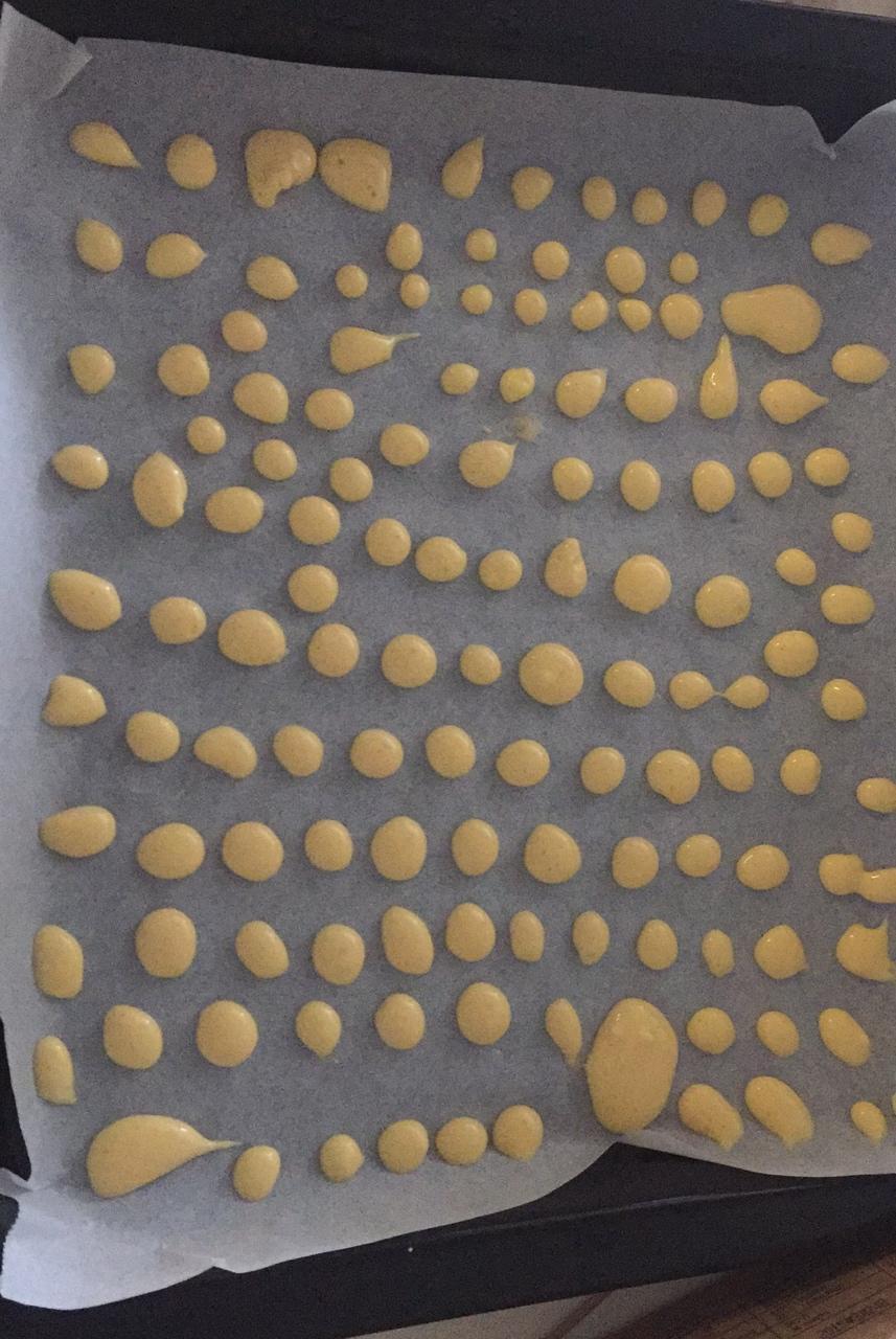 入口即化的无添加蛋黄溶豆