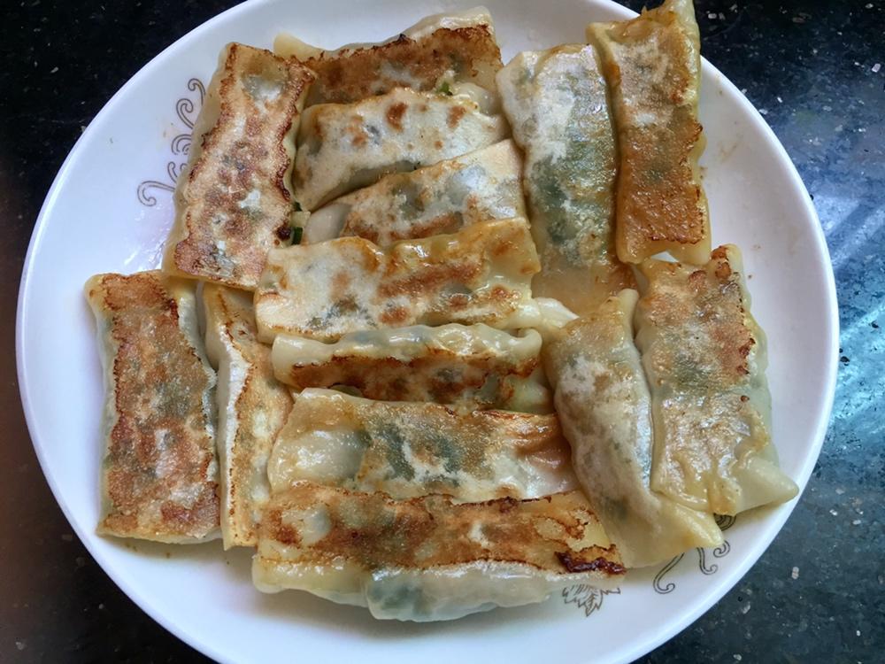 焦香猪肉香菇锅贴