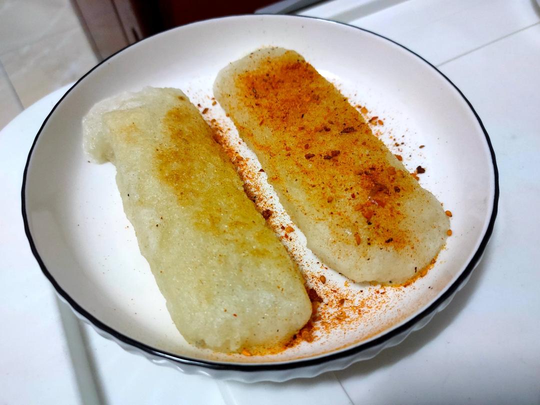 甜菜小小青做的原味烤糍粑