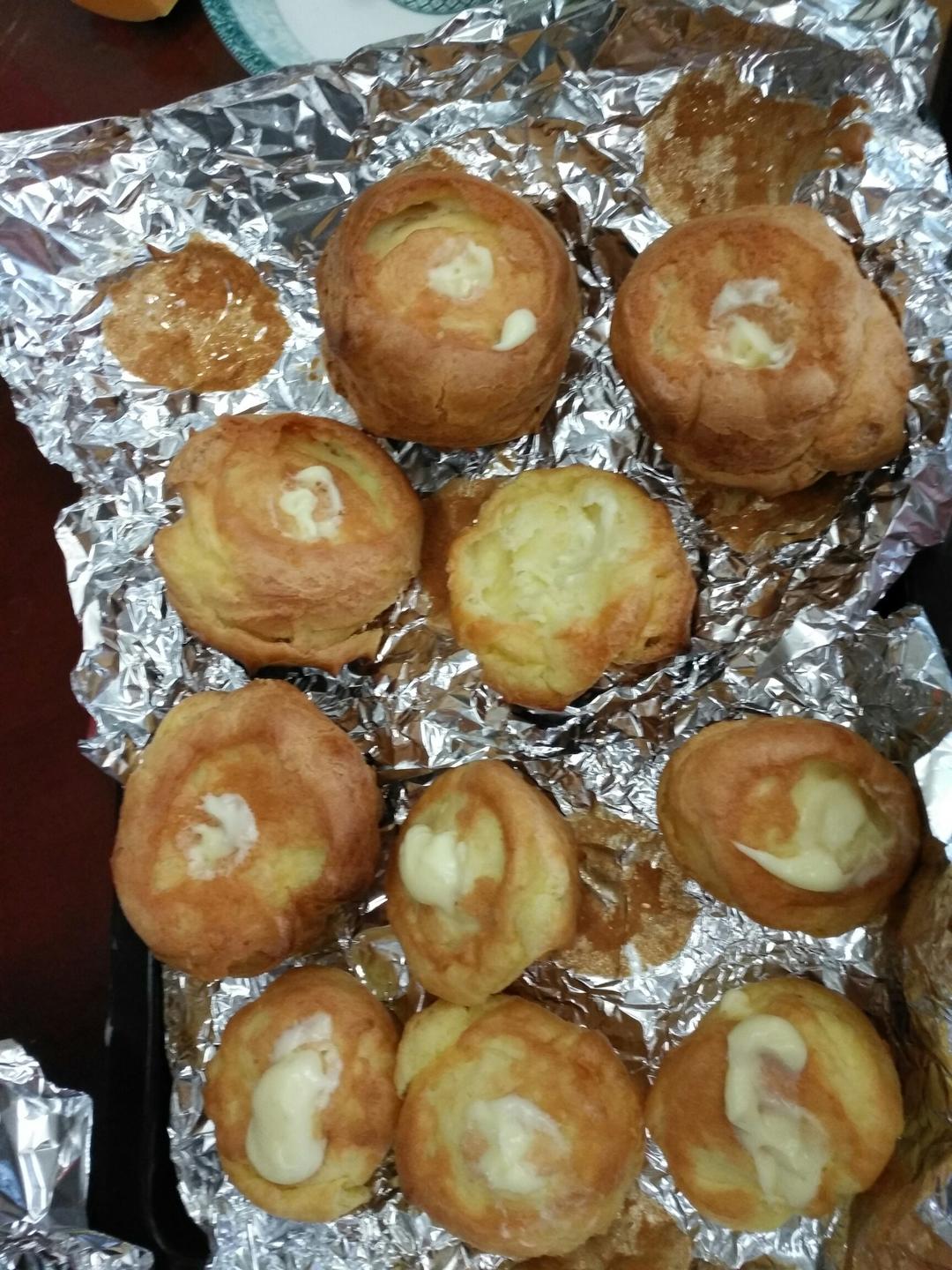 泡芙（卡仕达内馅）