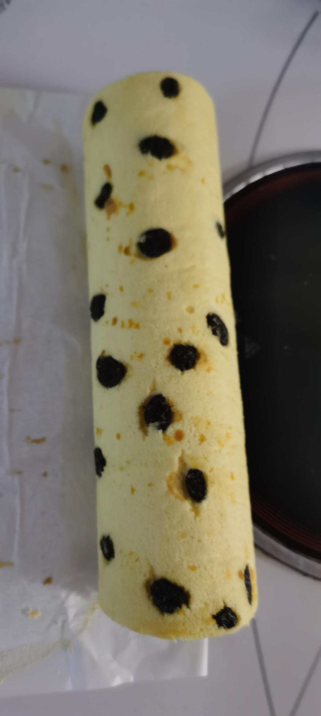 朗姆酒葡萄干蛋糕卷