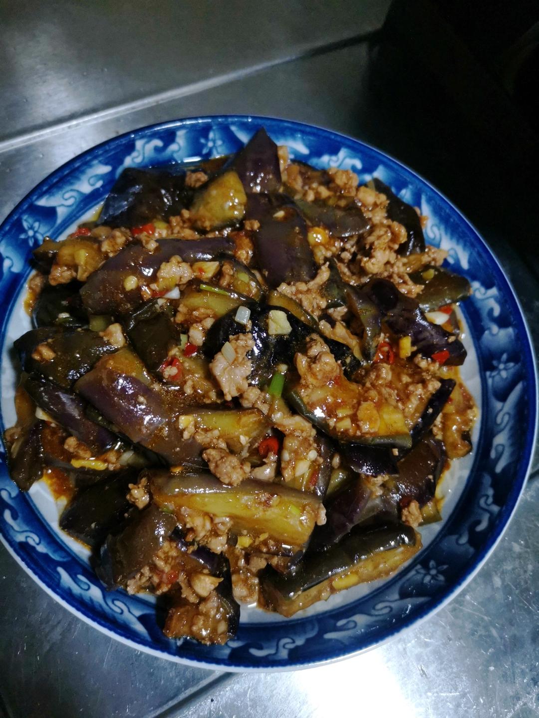 开胃下饭菜！巨简单的家常鱼香茄子煲