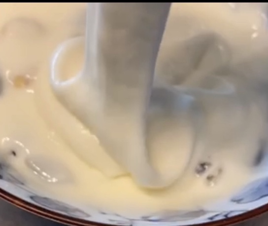 用小美（美善品）做酸奶，发酵过程无需加温的做法