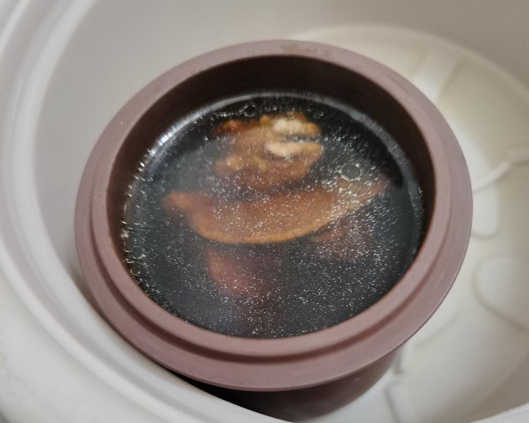 牛大力巴戟瘦肉汤