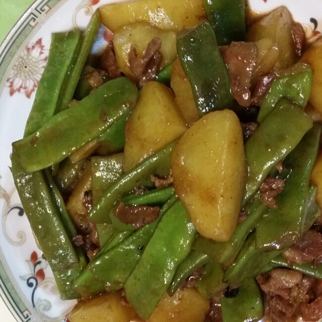 豆角土豆炖宽粉