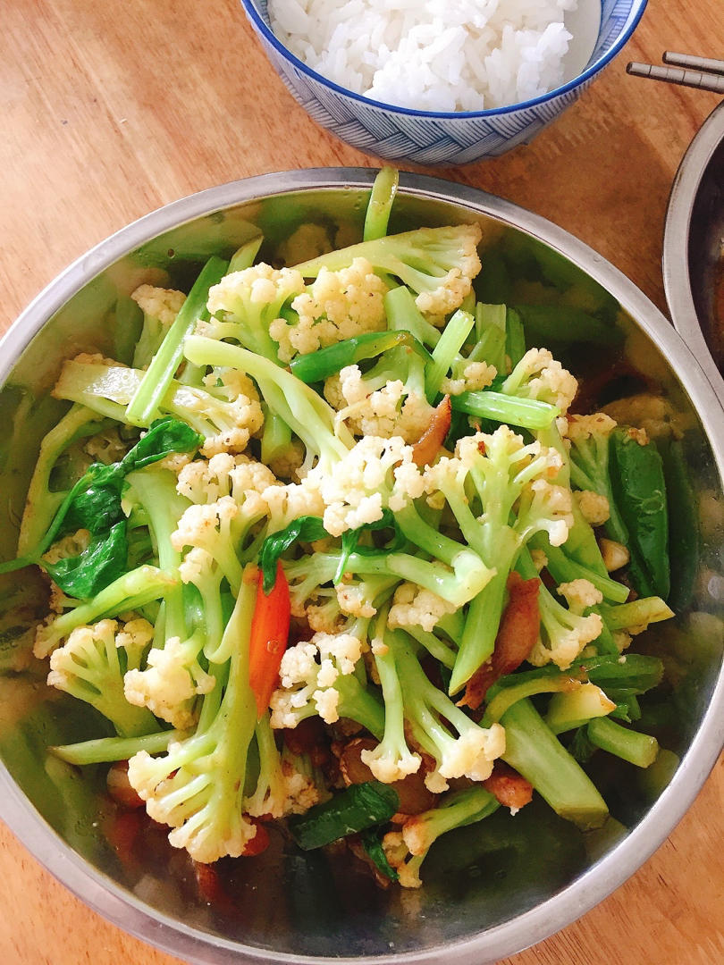 和饭店一个味道的干锅花菜
