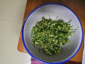 简易版腌韭菜花的做法 步骤1