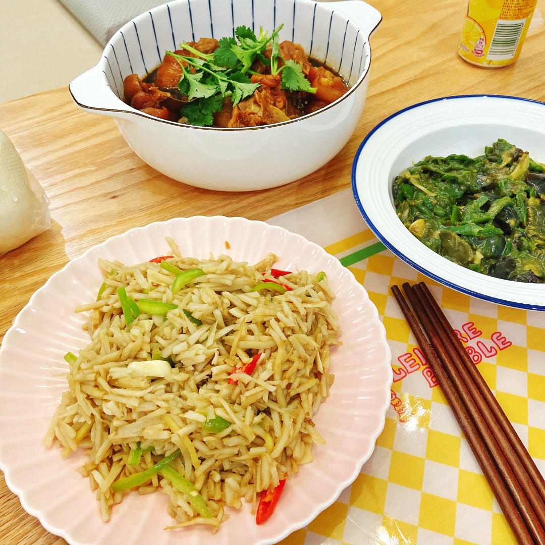 清炒酸辣莲藕片