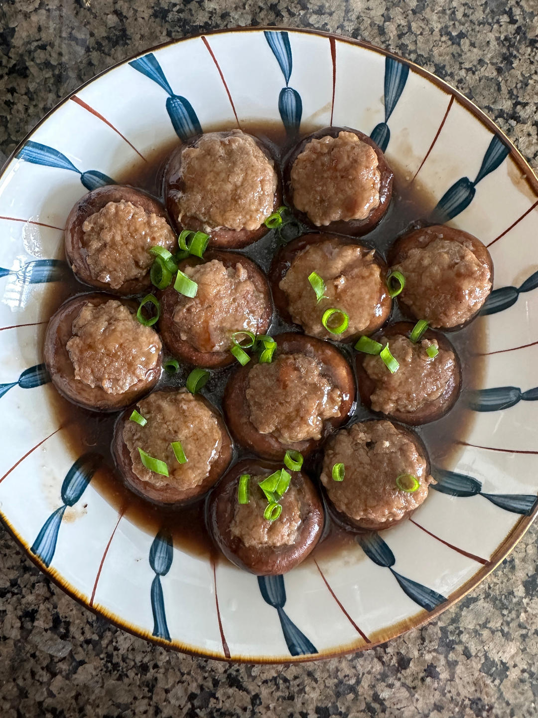 酿肉蘑菇碗