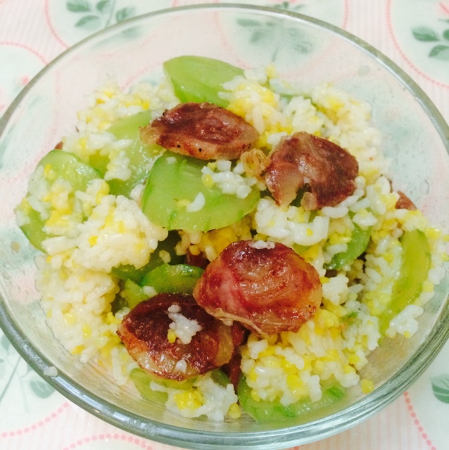 香肠炒饭