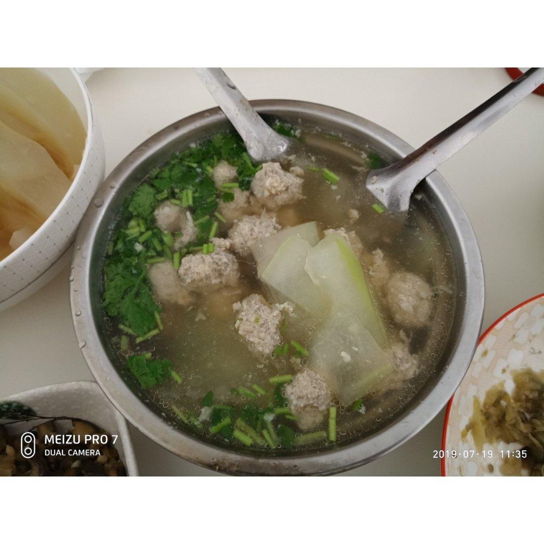 冬瓜汆丸子汤