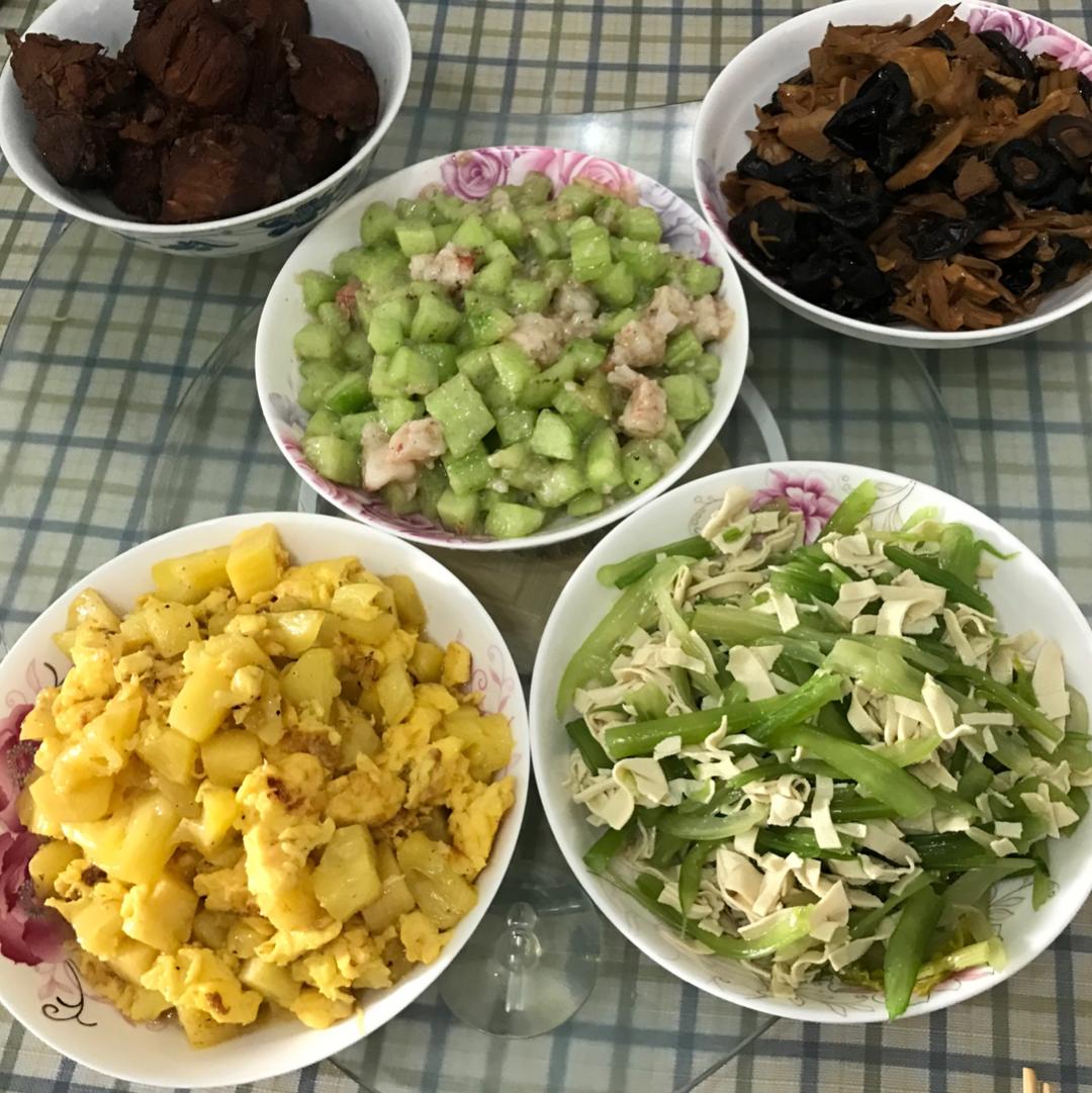 超快手超好吃😋菠萝炒鸡蛋🍍减脂甜食