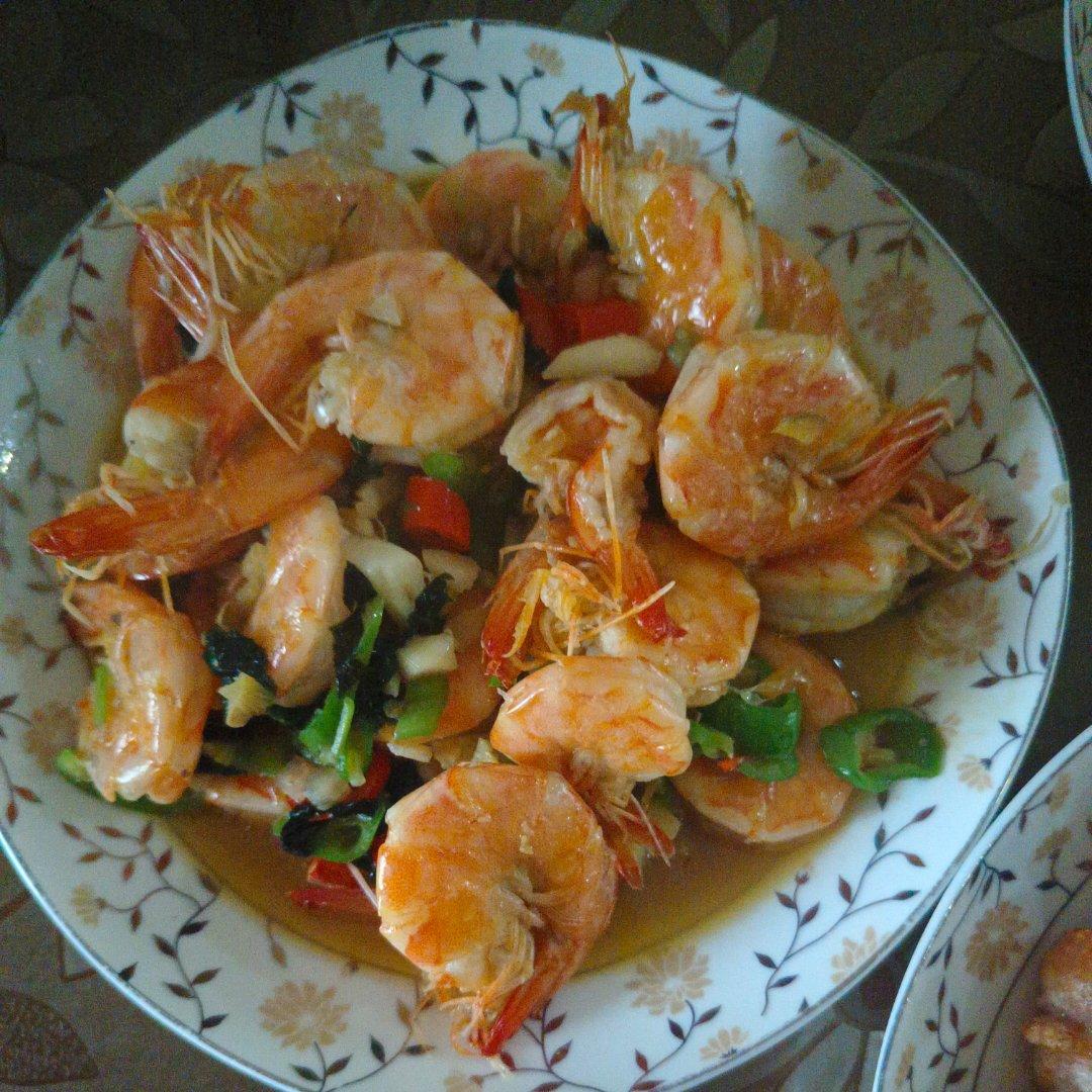 十分钟做好吃的红烧大虾