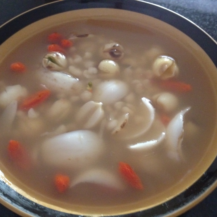 莲子百合薏米汤