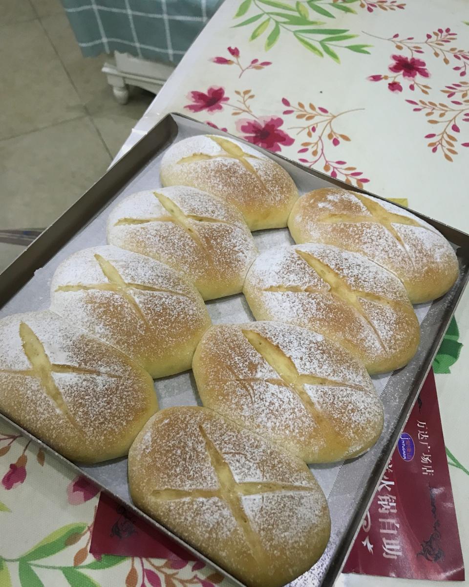 软到不知所措的牛奶卷