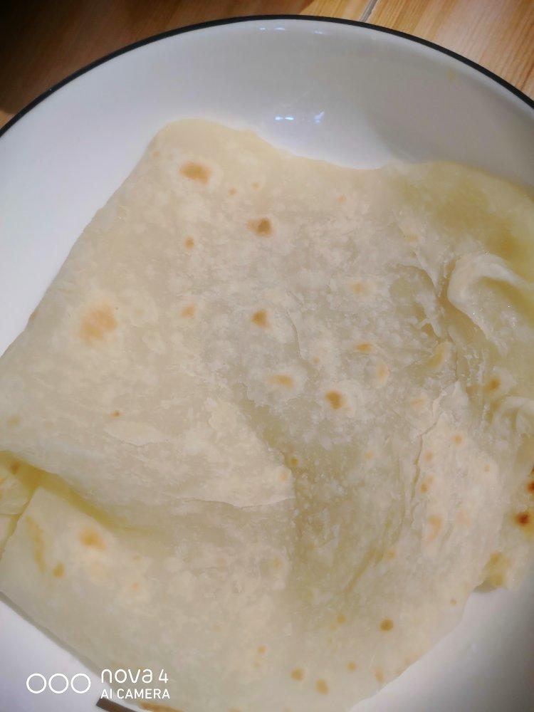 卷饼、春饼皮又薄又软还有韧劲的秘方