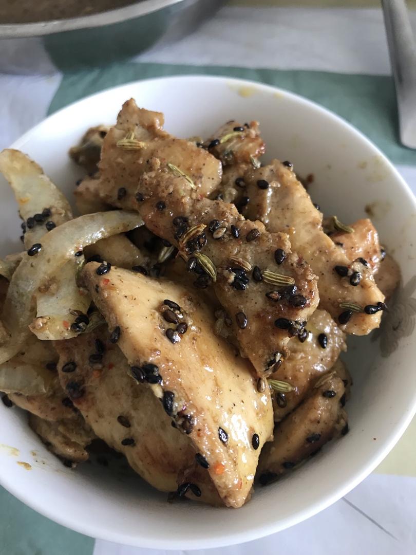 孜然鸡胸肉，低脂低卡好吃无压力。
