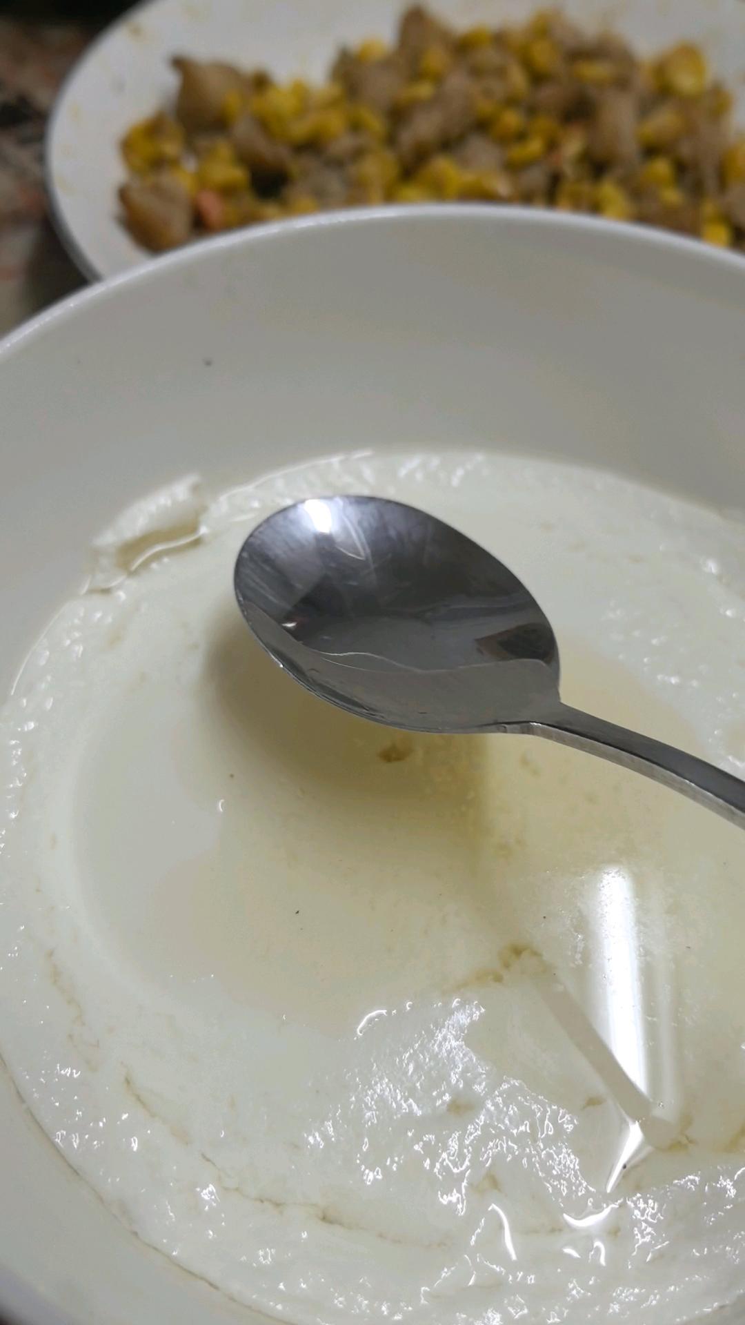红楼梦中的美食：糖蒸酥酪（酒酿牛奶）