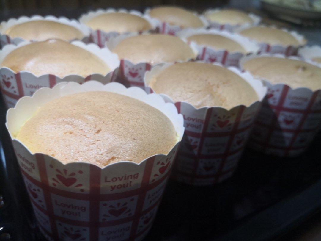 纸杯蛋糕 8寸戚风蛋糕的量
