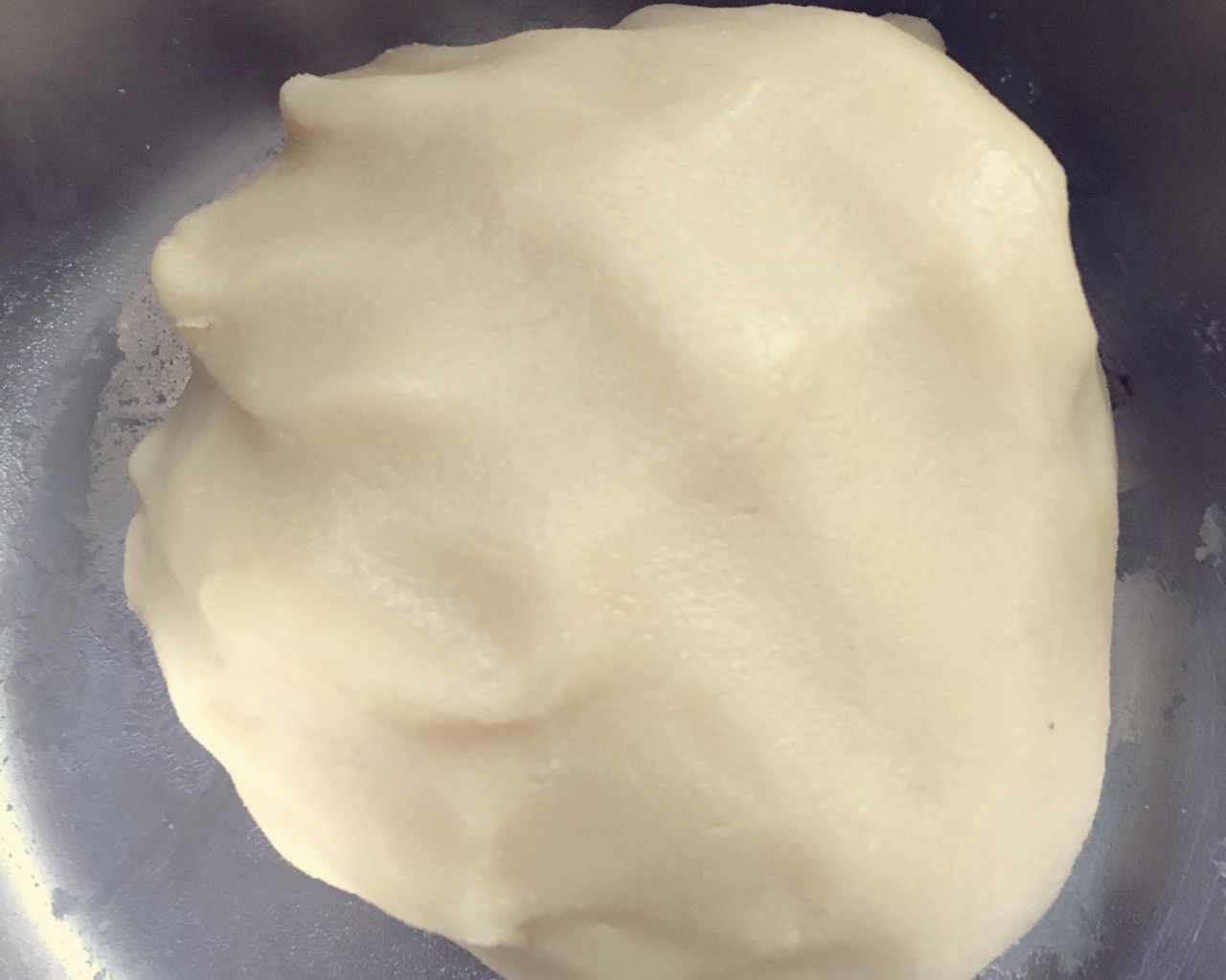 玉米油版蛋黄酥的做法 步骤2