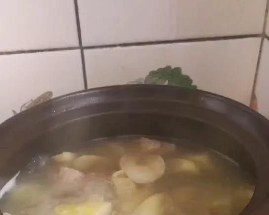 腌肉鲜排炖春笋 唤起春天竹林里浓浓的味蕾