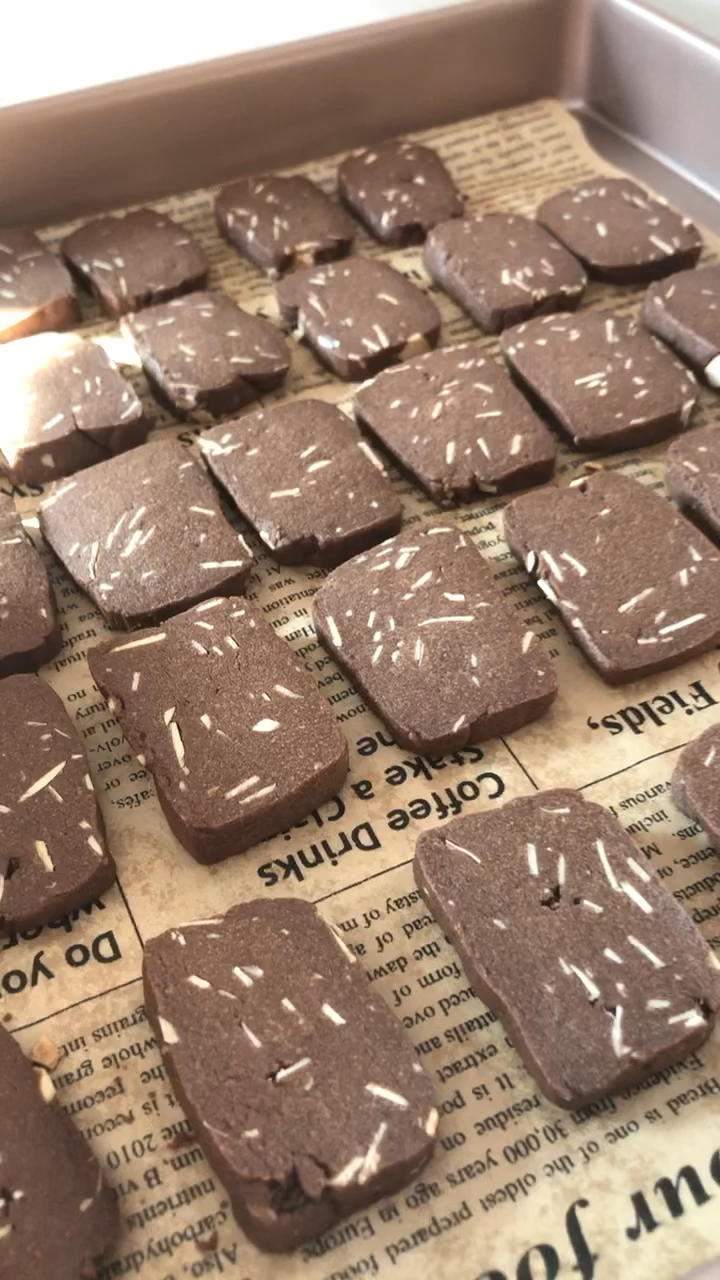 超浓郁的巧克力味！一看就会巧克力杏仁曲奇