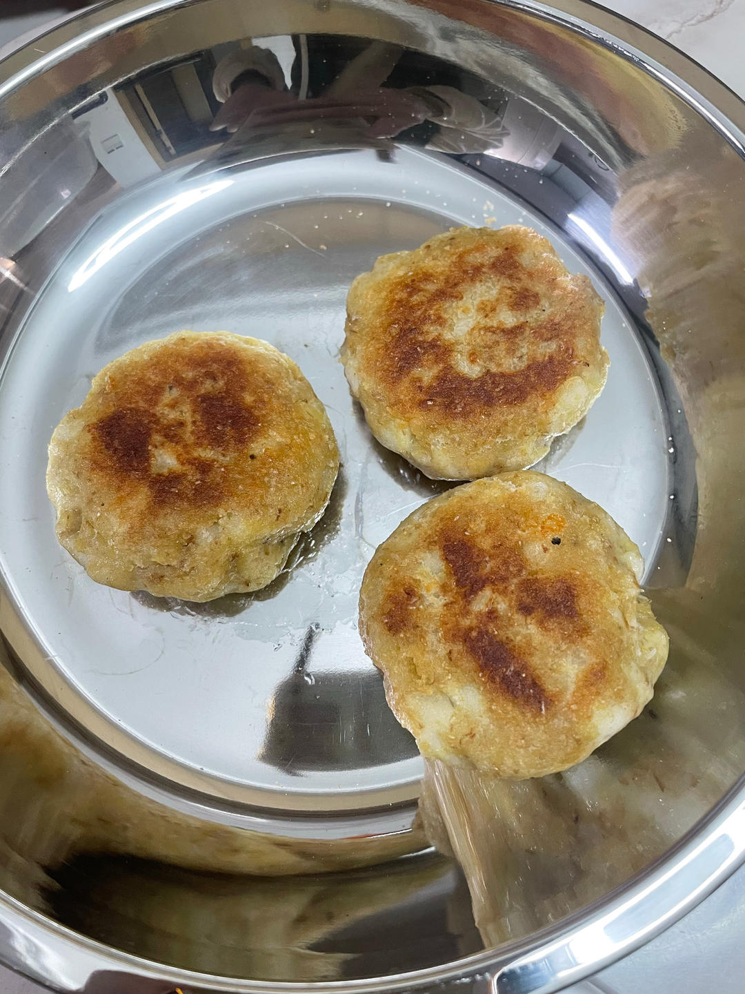超级拉丝的山药奶酪饼