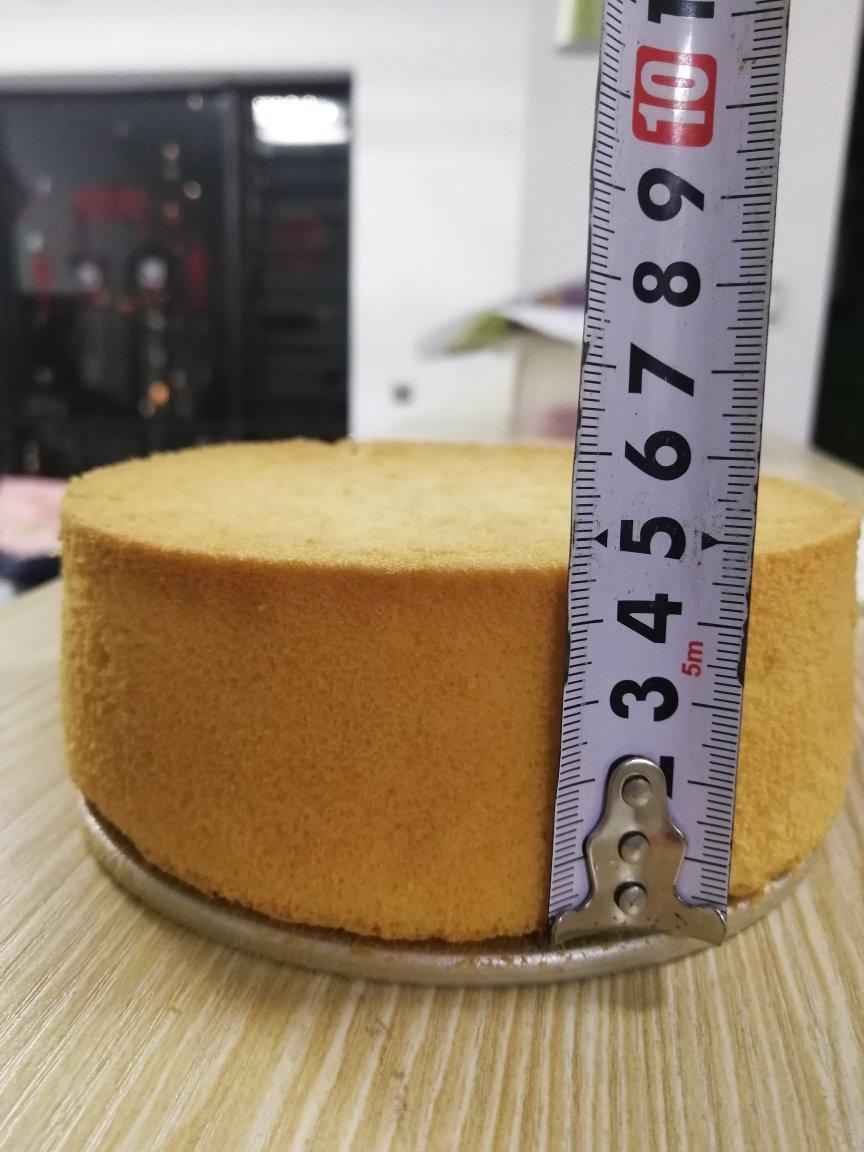 超简单完美戚风蛋糕（6寸2蛋）附打发、翻拌、脱模视频