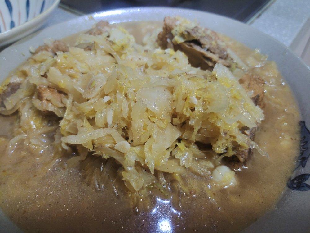 酸菜排骨炖粉条