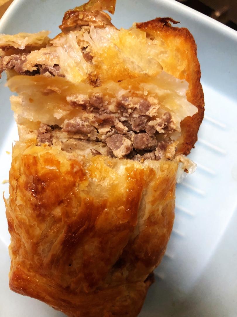 手抓饼牛肉卷
