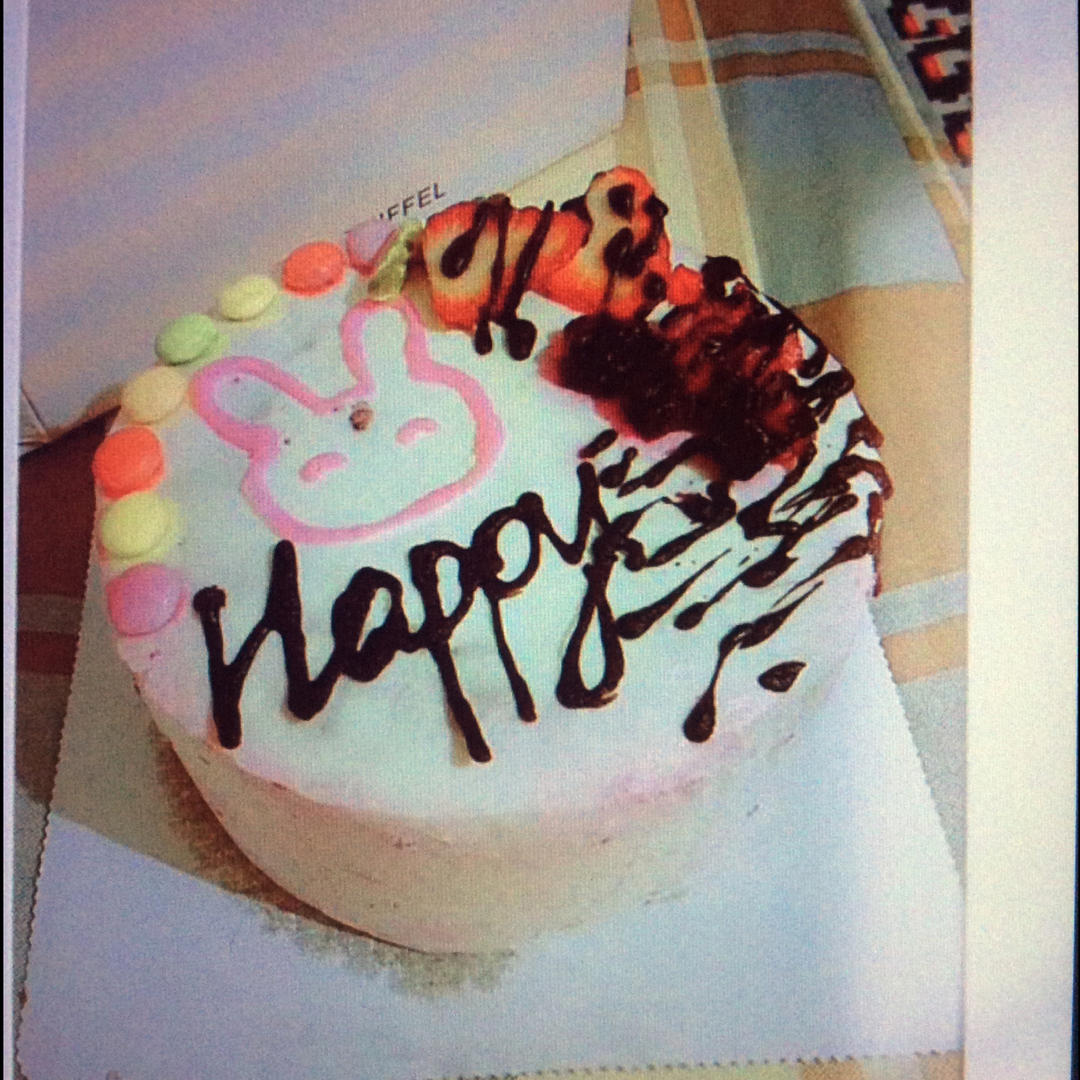 详细的裱花教程--彩虹蛋糕