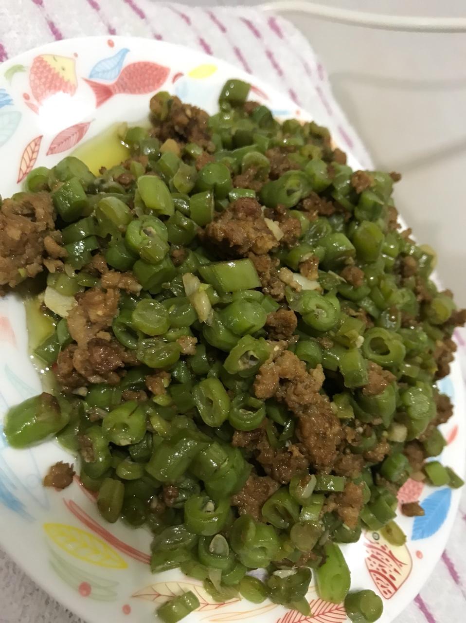 肉沫豆角下饭菜