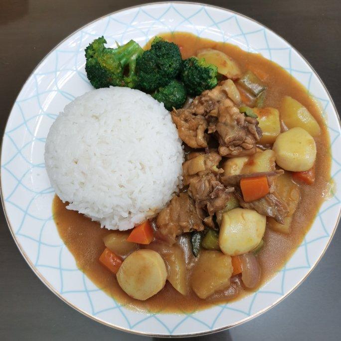 零失败日式咖喱鸡肉饭！！最正宗日本家庭做法！简单又好吃！