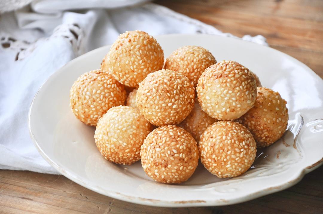 【视频】炸麻团／麻圆的做法