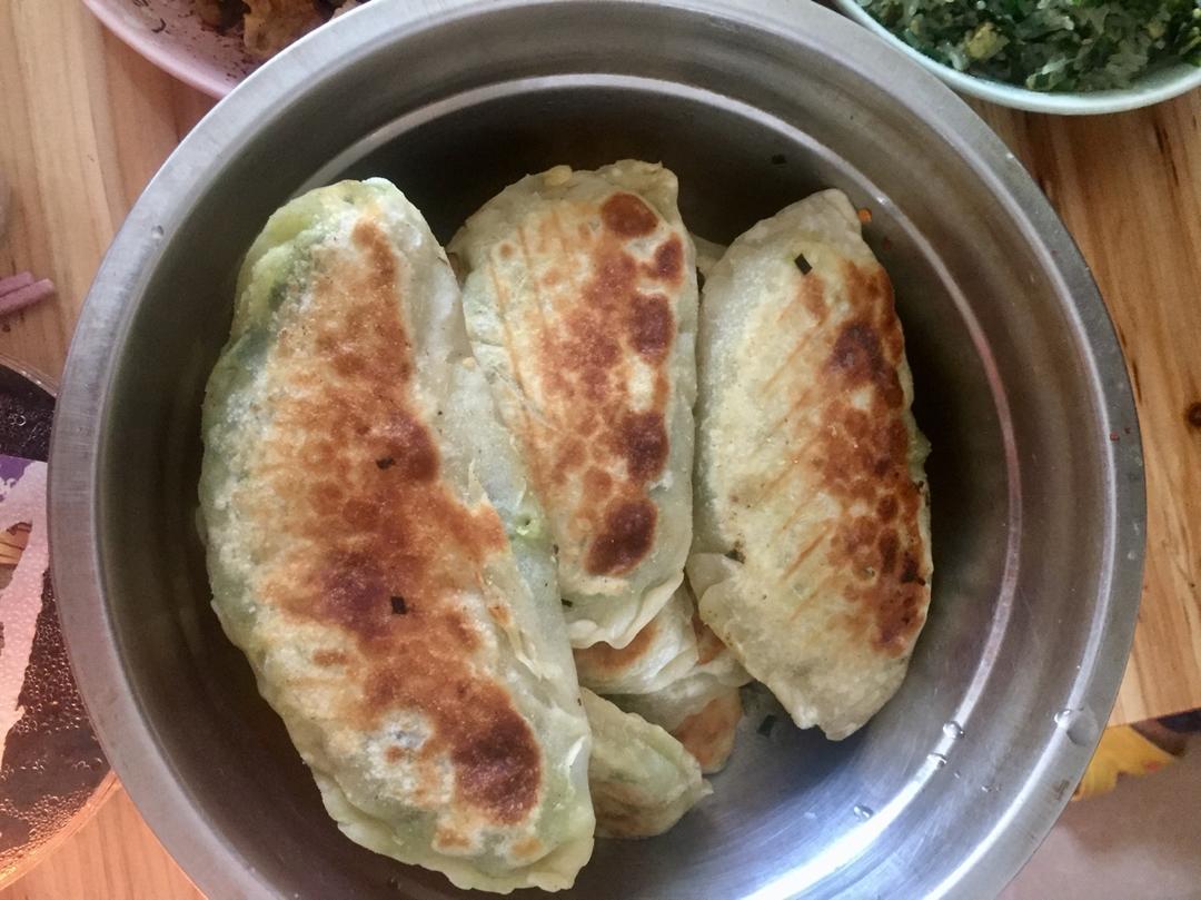 韭菜盒子 Chinese Leek and Egg Pasty