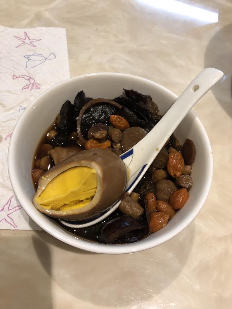 当归红枣鸡蛋