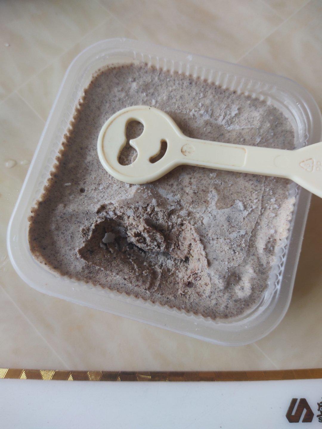 奥利奥鲜奶冰淇凌