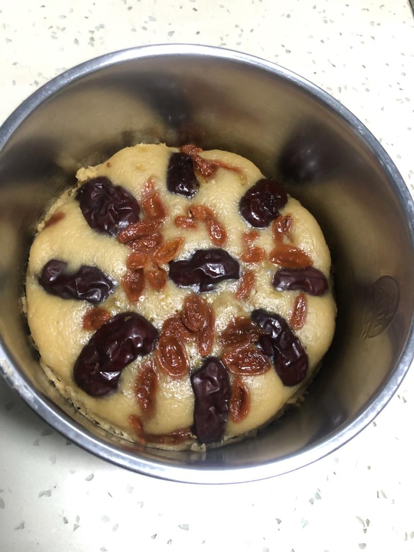 红枣红糖发糕：不塌不缩、组织均匀、手感软绵、口感Q弹