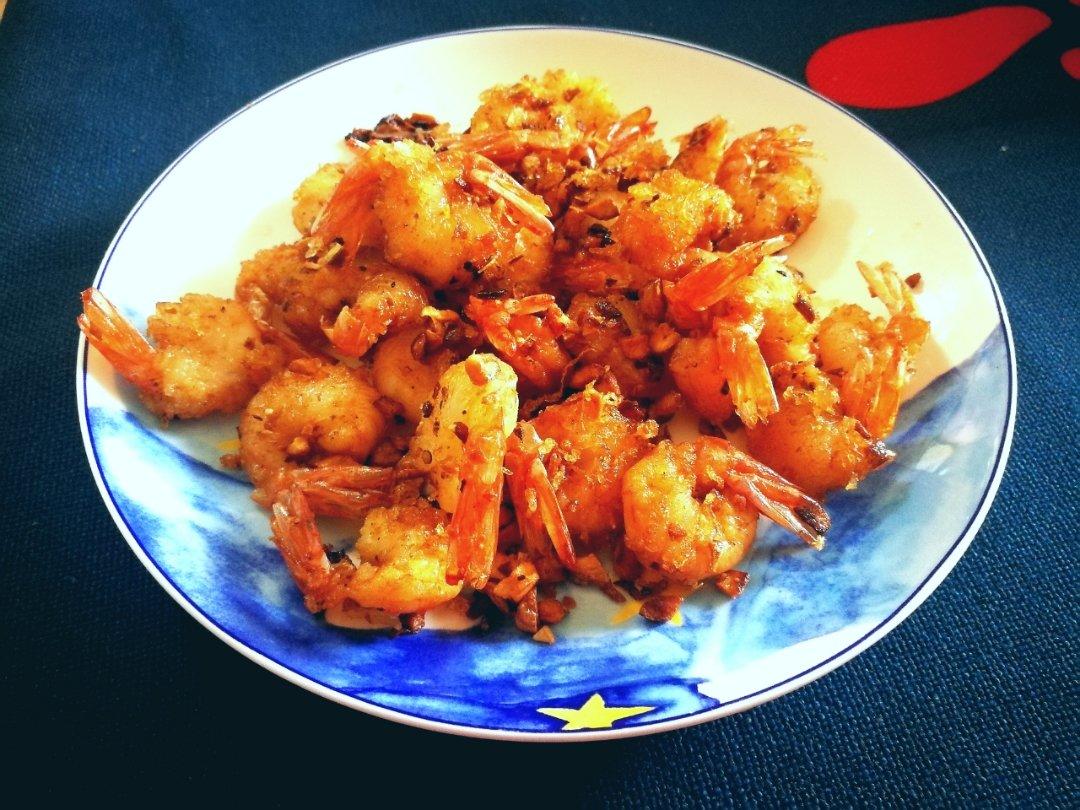 粉丝裹炸尾虾