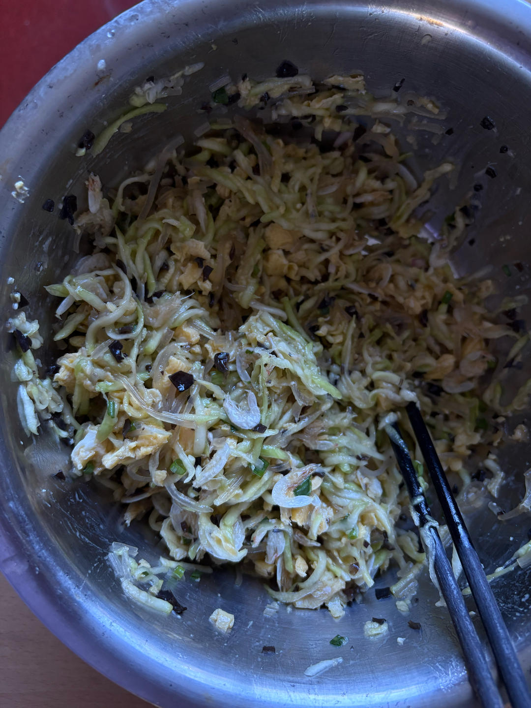 西葫芦鸡蛋包子