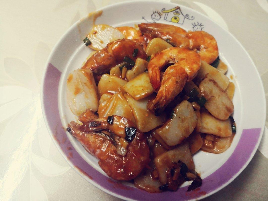 ㊙️年味‼️年糕油焖虾‼️糯米控的爱
