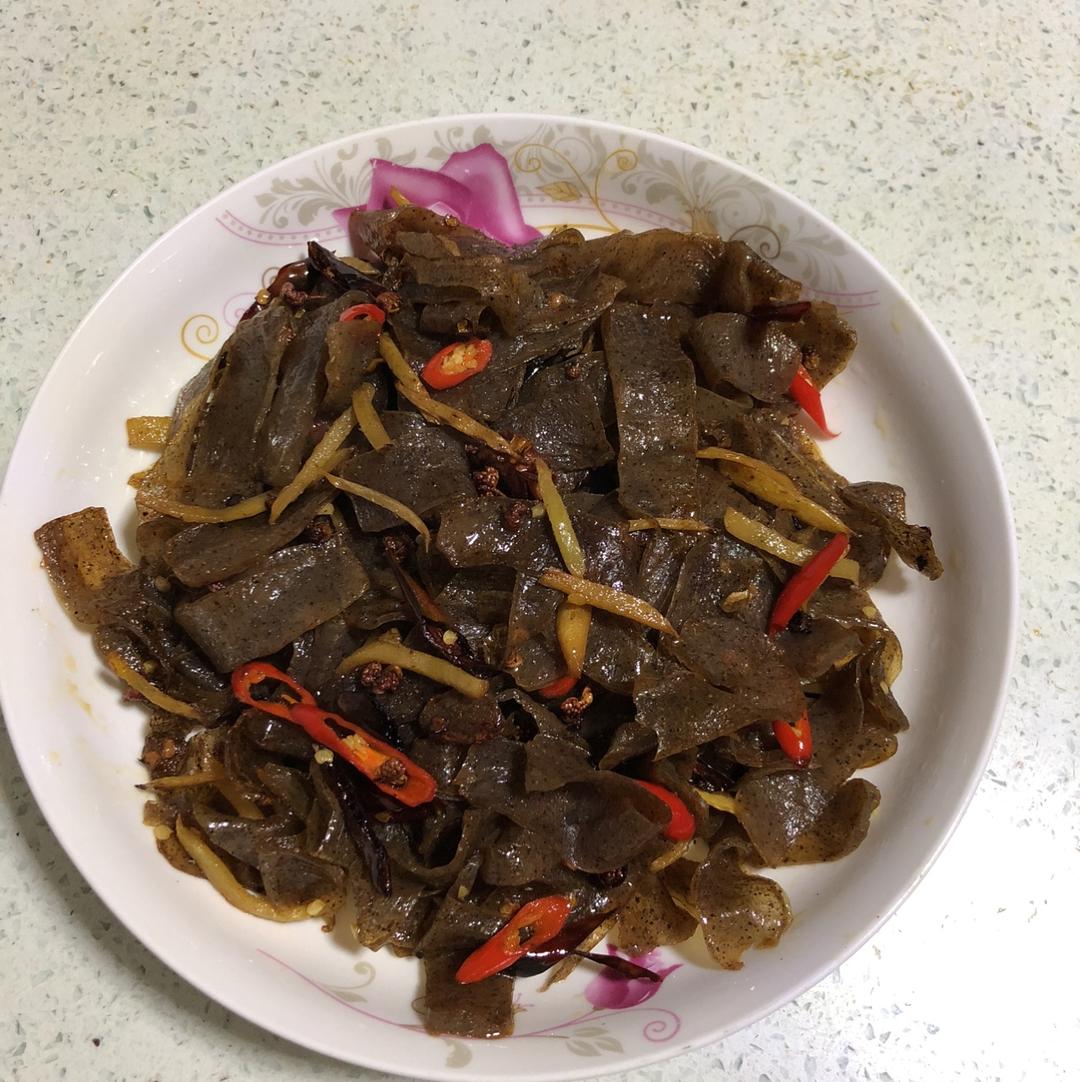 香辣魔芋皮
