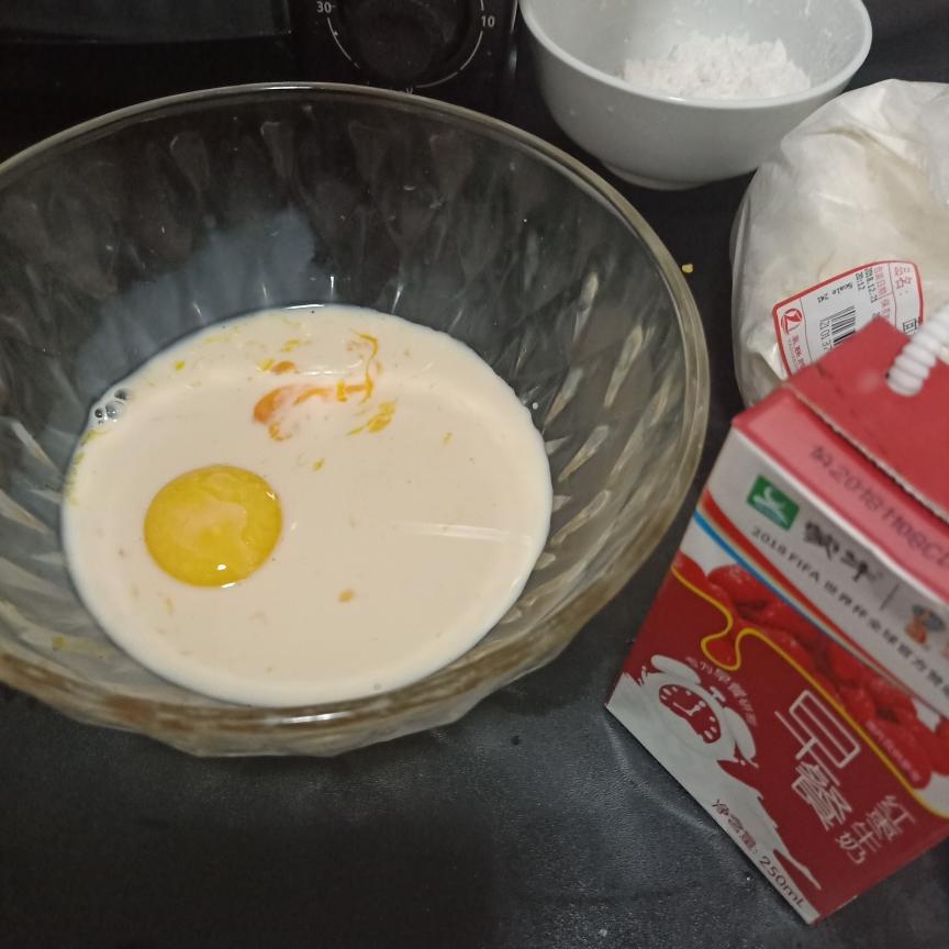 纯奶手撕吐司的做法 步骤1