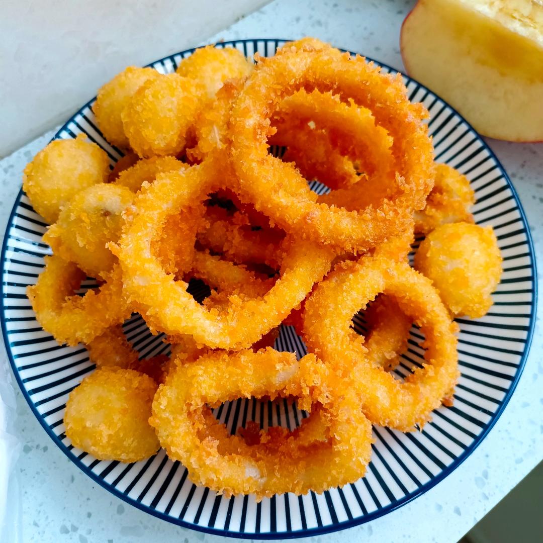 家常小吃——酥炸鱿鱼圈