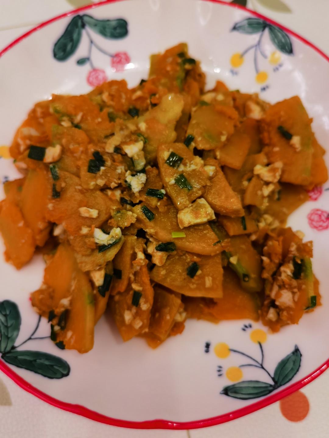 咸鸭蛋炒南瓜