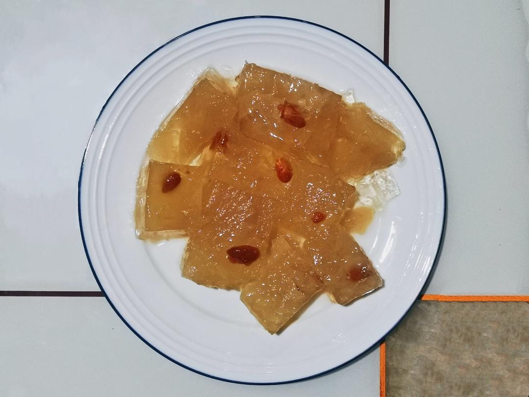 桂花银耳雪梨冻「润肺养颜爽口」