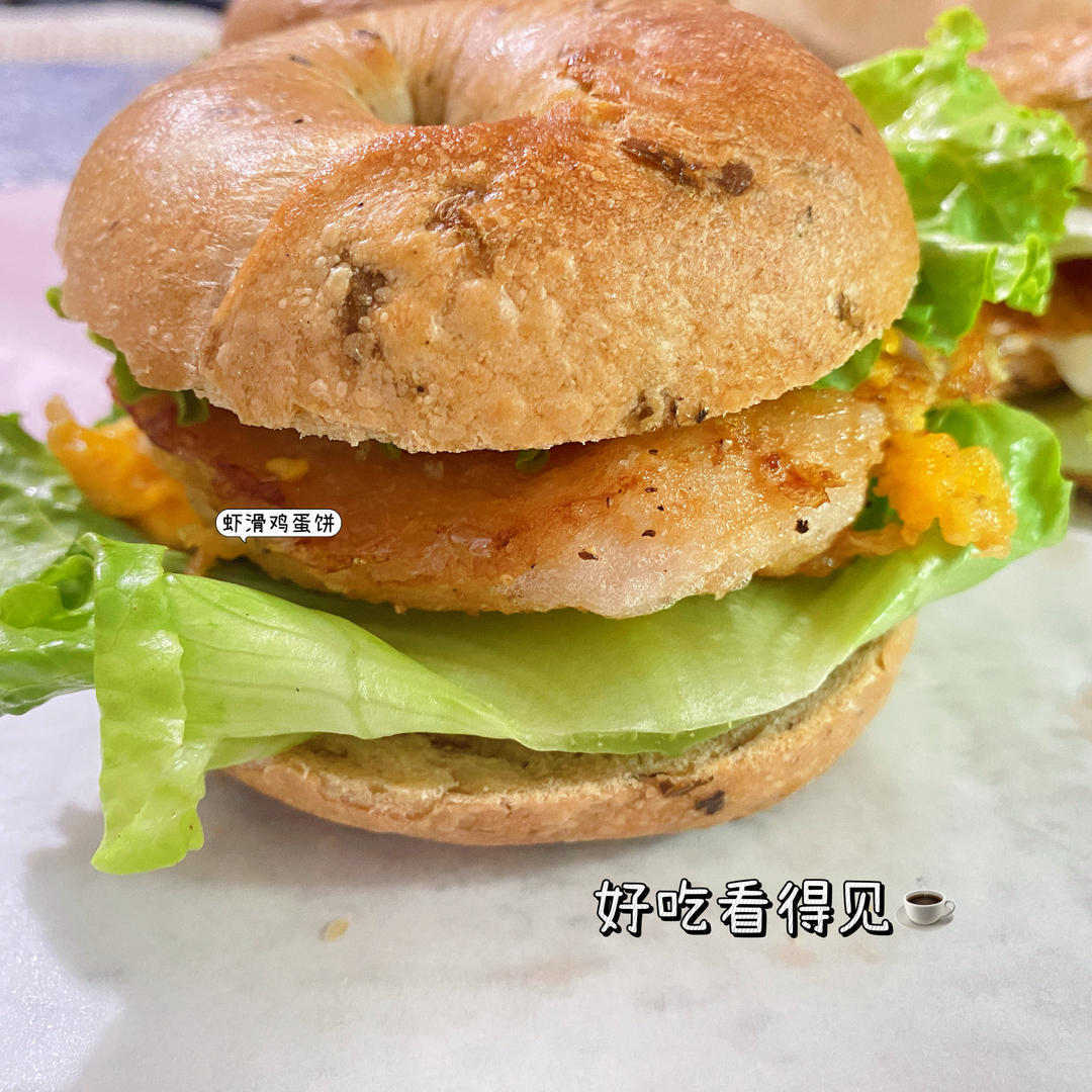 橄榄菜芝士香肠贝果｜无油低糖